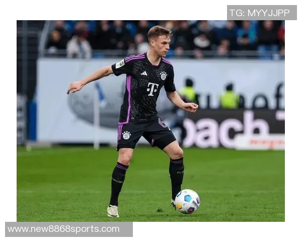 基米希回顾十年拜仁历程感慨与同一教练共迎新赛季的珍贵体验 基米希回顾十年拜仁历程感慨与同一教练共迎新赛季的珍贵体验