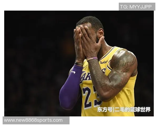 詹姆斯明年或降薪签短约争冠退役传闻不攻自破