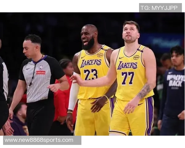 布朗调侃东詹登帝亚假摔现象表示愿意加入他们的行列